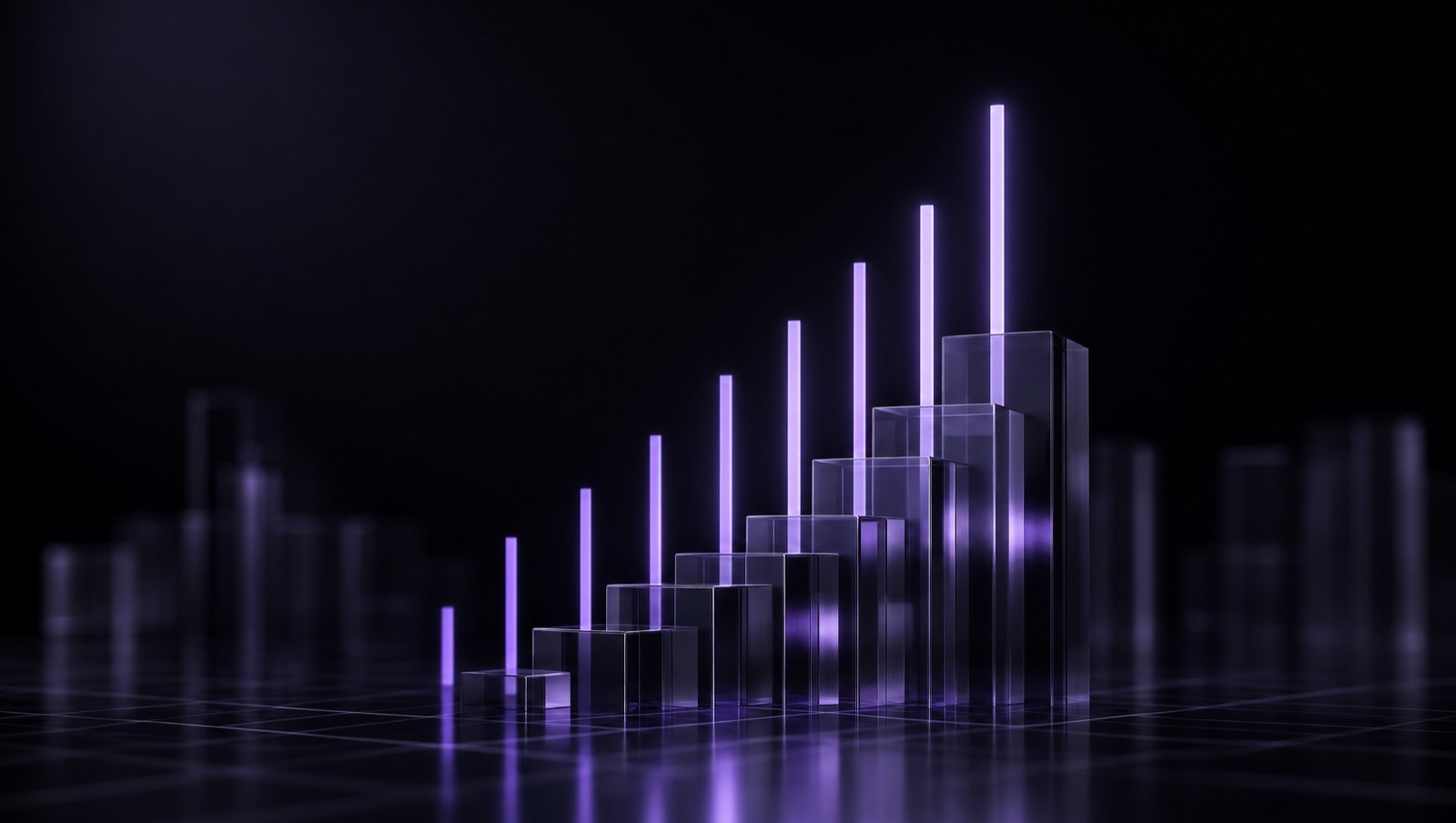 Barras ascendentes de cristal con brillo lavanda sobre fondo oscuro, representación abstracta del coste de implantar IA
